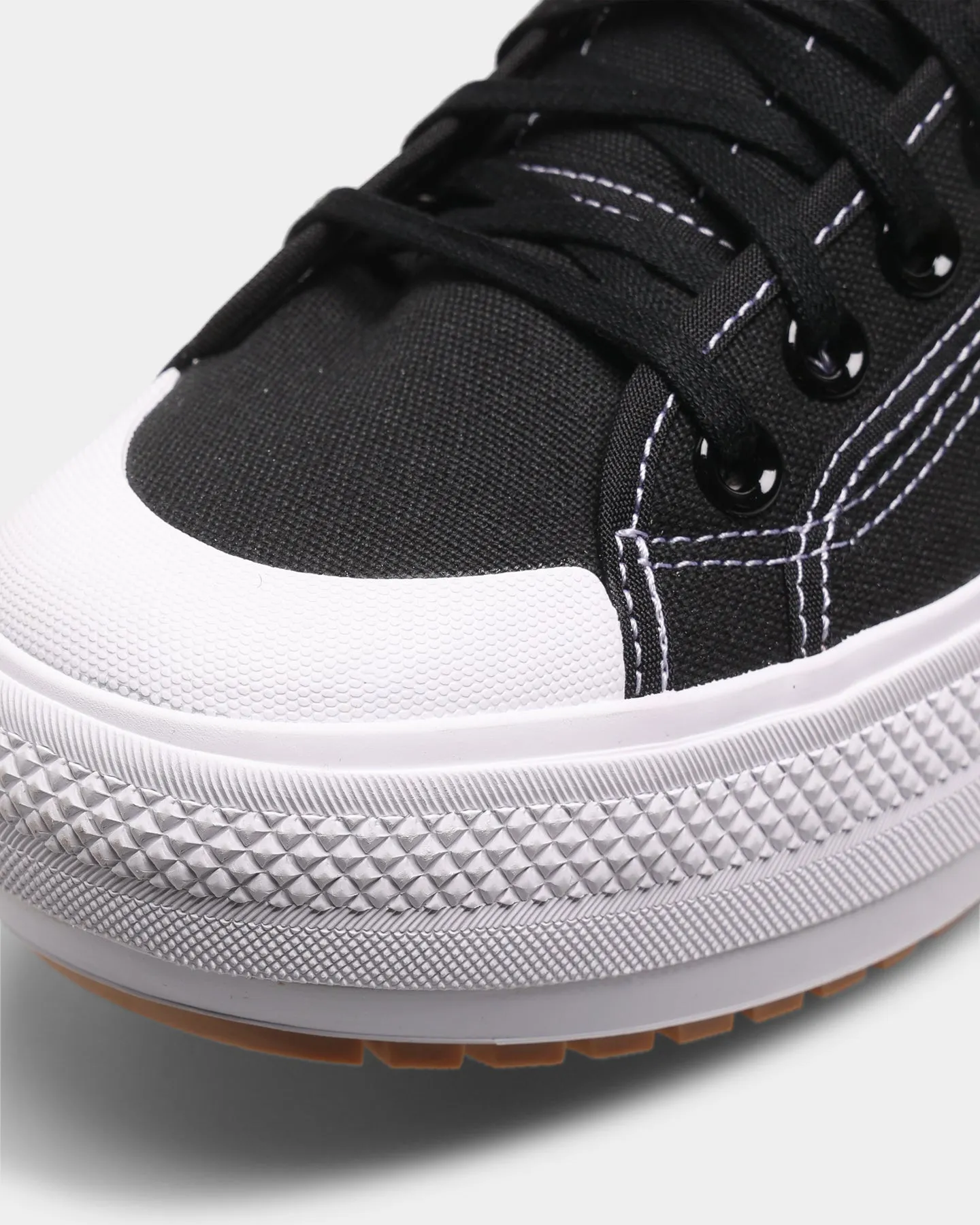 Adidas Women's Nizza Trek Core Black/Cloud White/Gum