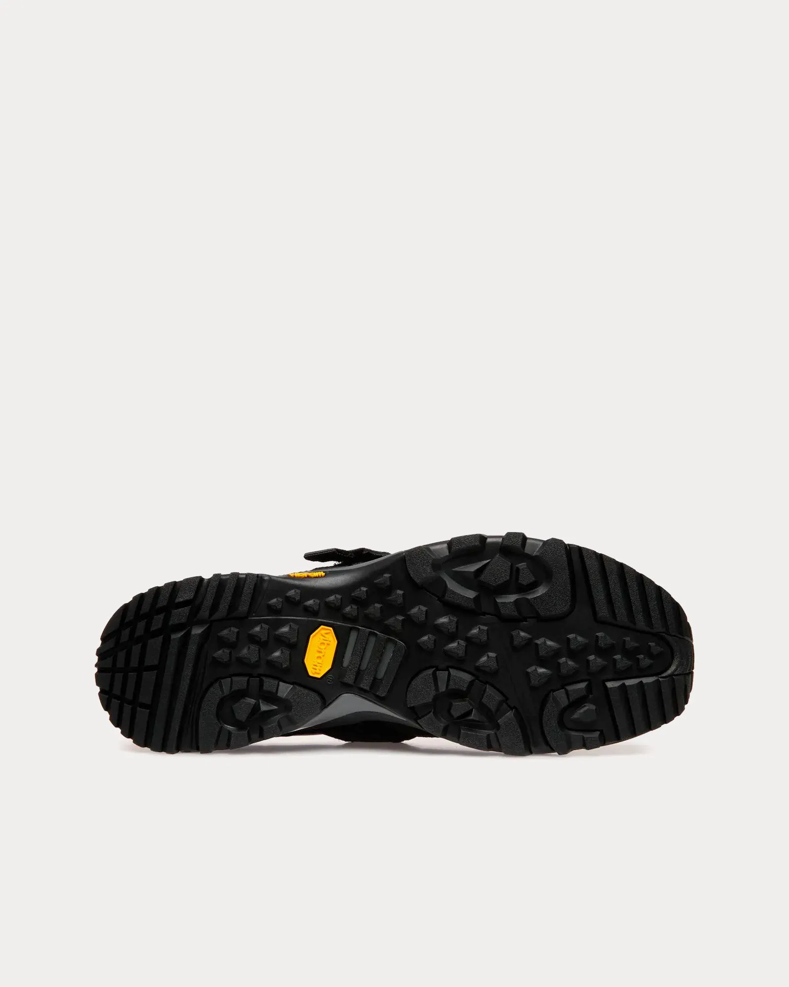 Fast Nylon Black Low Top Sneakers