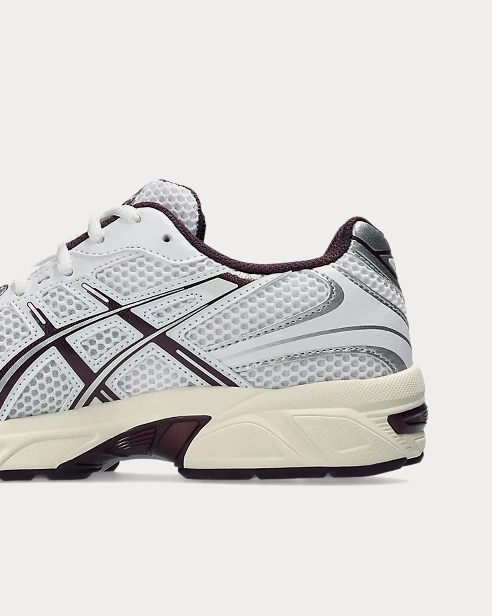 Gel-1130 White / Deep Plum Low Top Sneakers