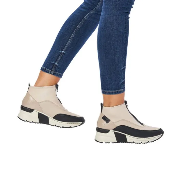 N6352 Sneaker Boot